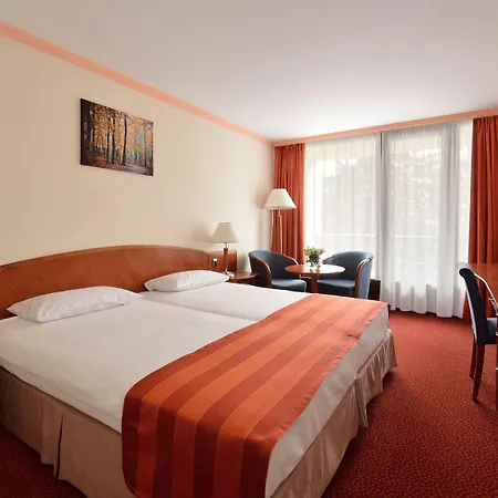 ホテル Ensana Thermal