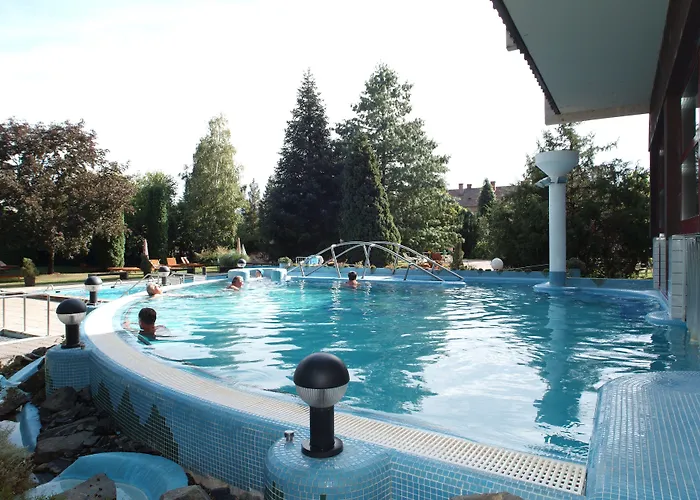 Отель Ensana Thermal Шарвар